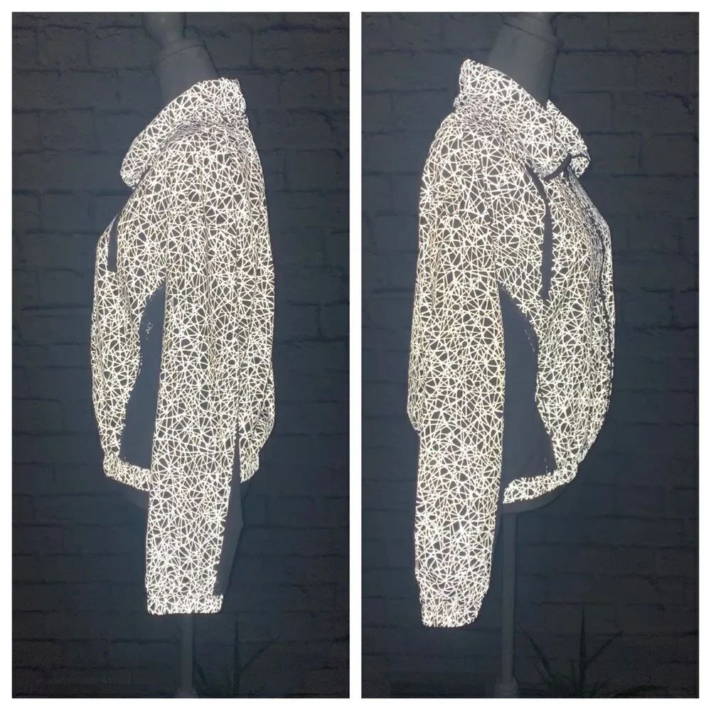 Fabletics Layla Reflective Jacket - Picture 4 of 15